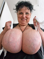 Two huge sluts trying to kill each other with their enormous bodies when fighting