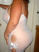Shaved pussy naked bbw babes dildoing their twats and don't mins being watched.